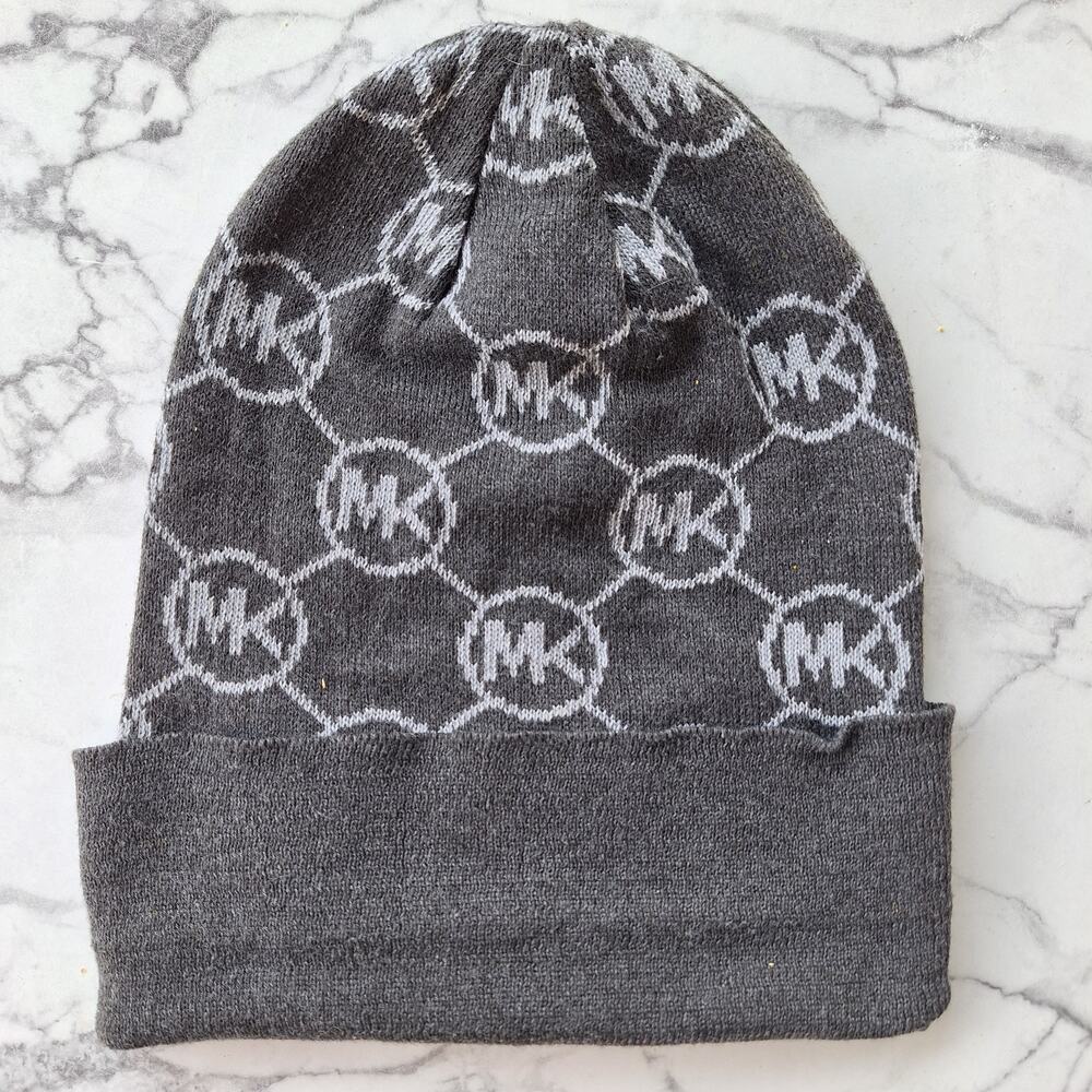 Michael Kors Signature Monogram logo print slouchy knit beanie hat gray cozy